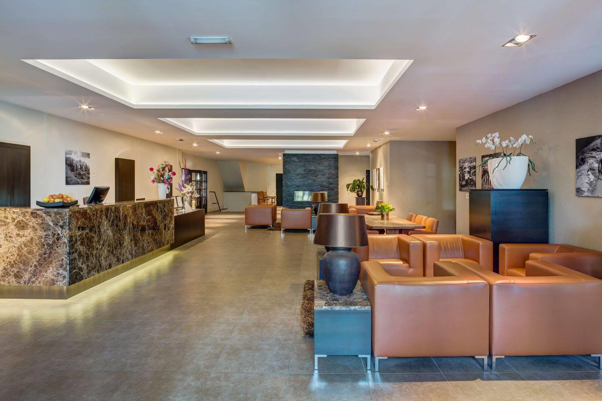 Fletcher Landgoed Hotel Holthurnsche Hof Берг ен Дал Екстериор снимка